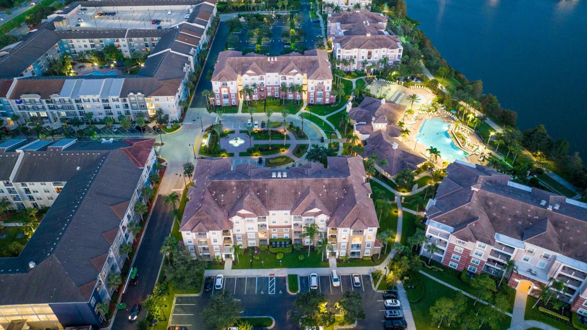 Location Location Orlando Resort Near All Parks! Int'L Dr Bagian luar foto